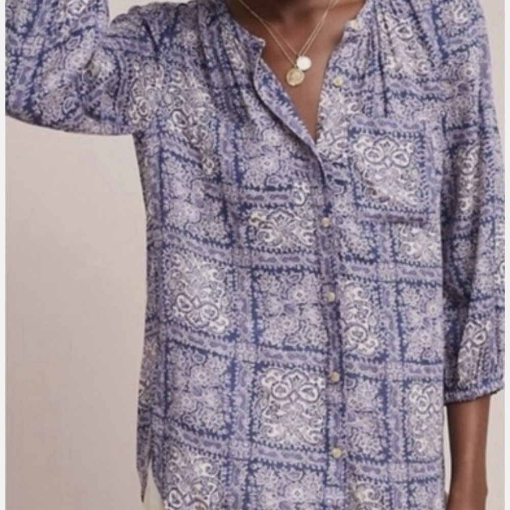 Anthropologie Akemi + Kin Women's Paisley Top Blue & Purple Button Up Size Small
